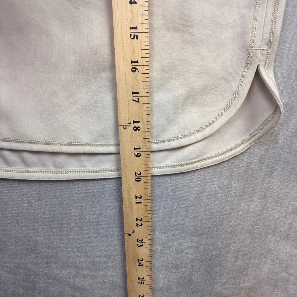 Lululemon‎ Beige Drawstring Elastic Waist Athletic Skirt Size 6 Pocketed Active - Picture 3 of 6